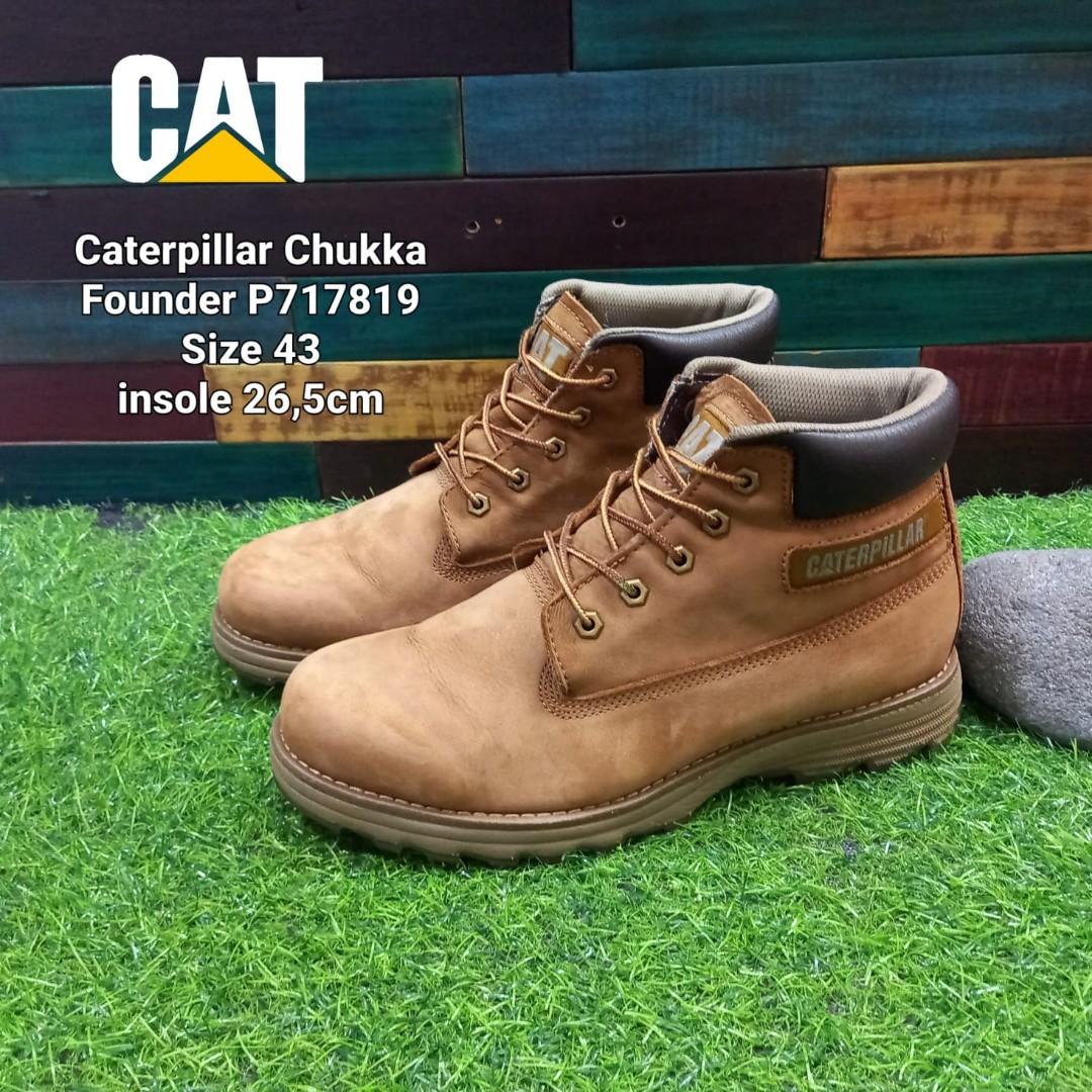 caterpillar founder boots