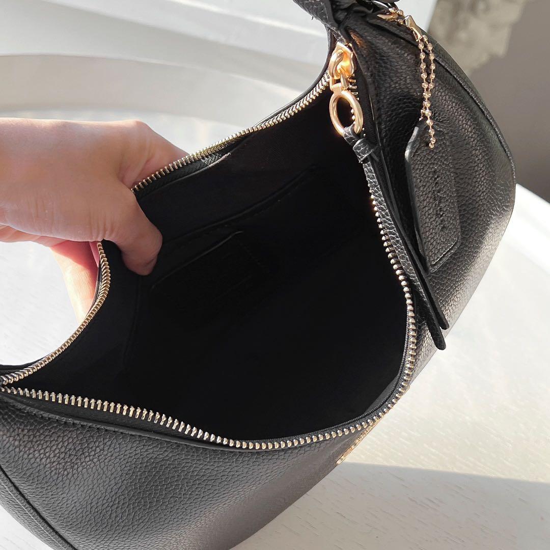Bailey zip sales hobo bag