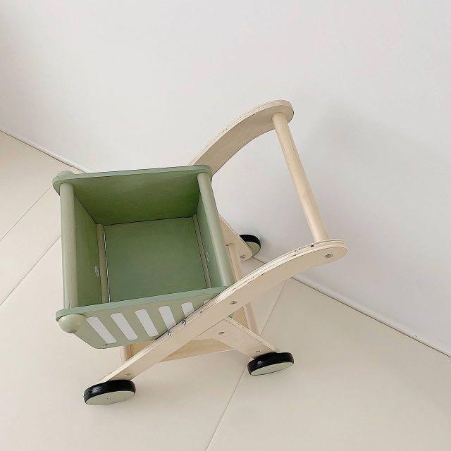 Coco Shopping Cart (Category: Strollers) located in Quezon City. Submitted by tanyachoa (Listing ID 1172403146, Image 2). Description: 🎈accessories not included.