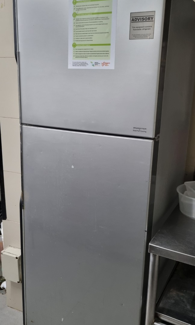 westinghouse 91 litre upright freezer