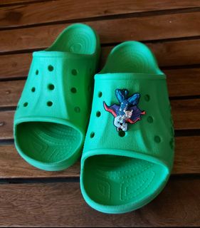 (Category: ) located in . Submitted by FashioNet (Listing ID 1172228961, Image 1). Description: .