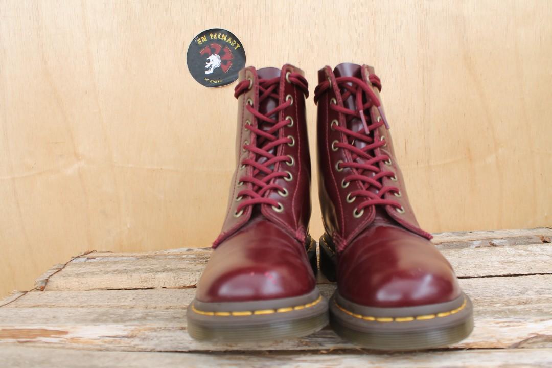 Dr martens red pascal shop