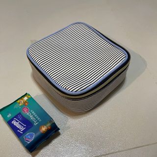 （分類：）位於 。 由 hyyeung 提交（商品編號 1172374993，圖片 1）。簡介： 。