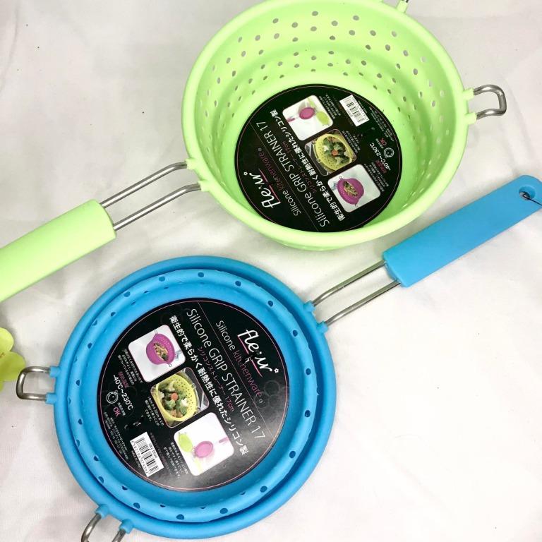 FLEUR SILICONE KITCHENWARE (JAPAN FOLDABLE STRAINER) (Category: Cookware & Accessories) located in Manila. Submitted by ichealann (Listing ID 1172328148, Image 1). Description: 🔸FLEUR SILICONE KITCHENWARE🔸 JAPAN FOLDABLE STRAINER 🔳▪️size 17cm 🔳▪️Silicone Collapsible Strainer 🔳▪️Best strainer for your Kitchen 🔳▪️Space saving design 💯💯 GRAB YOURS NOW 💬 #OnlineTrendsMnl""" .