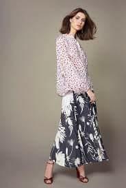 H M x Anna Glover Printed Top Women s Fashion Tops Blouses on Carousell