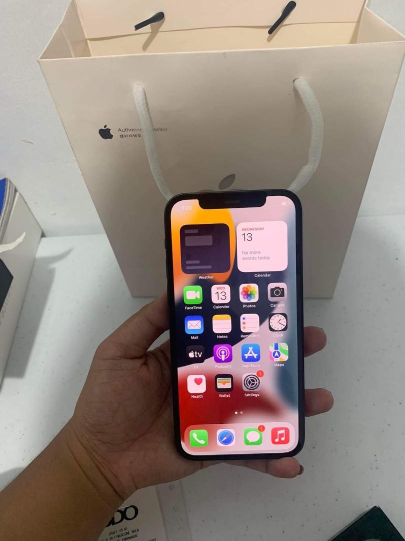 IPHONE 12PRO 128GB FACTORY UNLOCKED (Category: iPhone 12 Series) located in Caloocan City. Submitted by ombretedaniellemariz.deer (Listing ID 1172234959, Image 2). Description: For sale/swap Iphone 12pro Factory unlocked 83% battery health 97% smooth No issues Package: With replacement charger only. Selling : 35,500 Location: North Caloocan SHipping via LBC COP/COD.