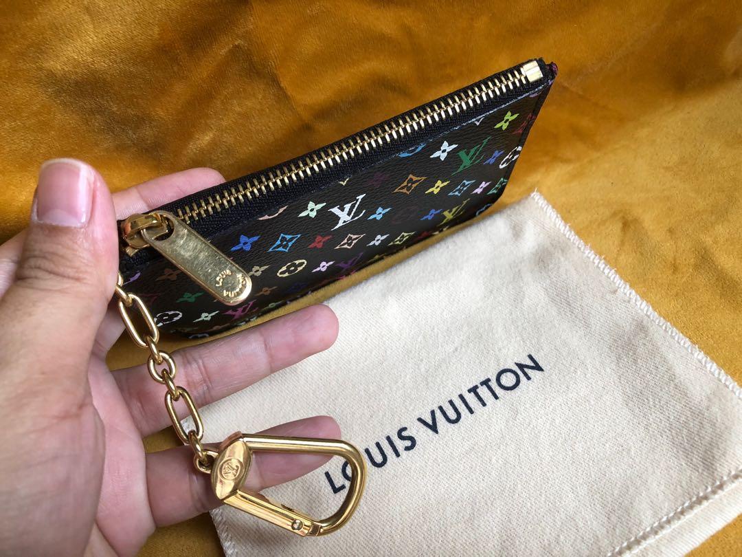 Louis Vuitton Key Cles LV Multicolor Noir (Category: Luxury Bags & Wallets) located in Bacoor. Submitted by mc_shopper (Listing ID 1172225339, Image 2). Description: Rank A Complete inclusions Sign of use: peeled glazing at the upper part of zipper (6th photo) Gold Hardware.
