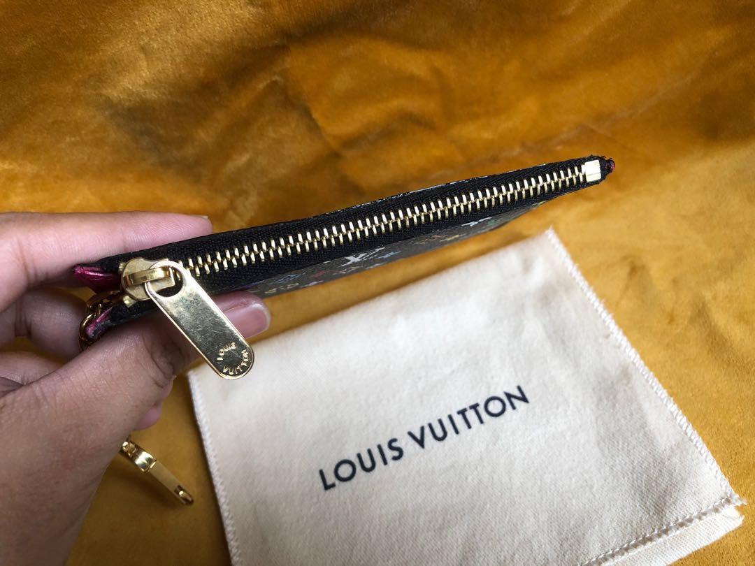 Louis Vuitton Key Cles LV Multicolor Noir (Category: Luxury Bags & Wallets) located in Bacoor. Submitted by mc_shopper (Listing ID 1172225339, Image 3). Description: Rank A Complete inclusions Sign of use: peeled glazing at the upper part of zipper (6th photo) Gold Hardware.