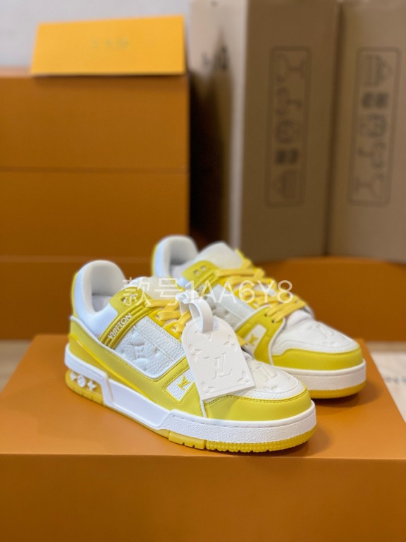 Louis vuitton yellow sneakers 2025
