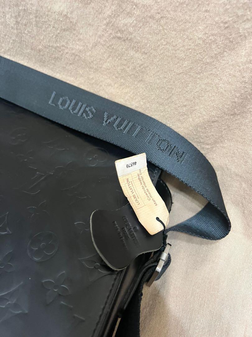 LOUIS VUITTON Fonzie Mens shoulder bag M46570 cafe( dark brown)