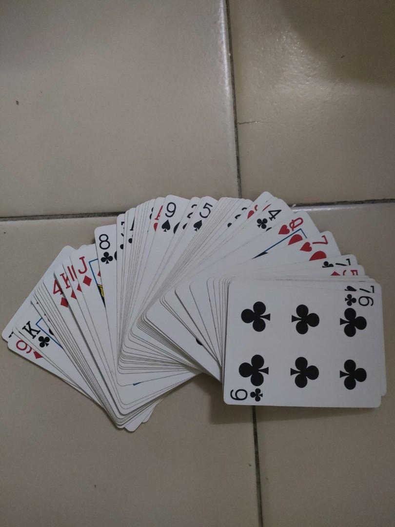 Magic tricks CD with deck (Category: Interactive Toys) located in Singapore. Submitted by gk597 (Listing ID 1172296513, Image 2). Description: Cards are used but still in good conditions and it comes tgt with a cd to teach you 30 magic tricks with the cards.