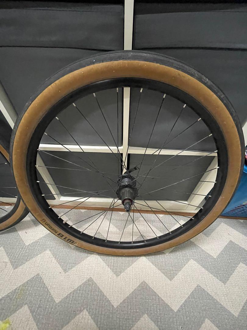 650b hotsell x 47c