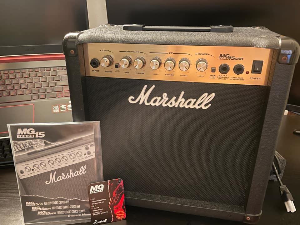 Marshall MG15CDR - 擴音器, 興趣及遊戲, 音樂, 樂譜在旋轉拍賣