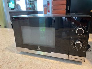 electrolux microwave oven emm2308x