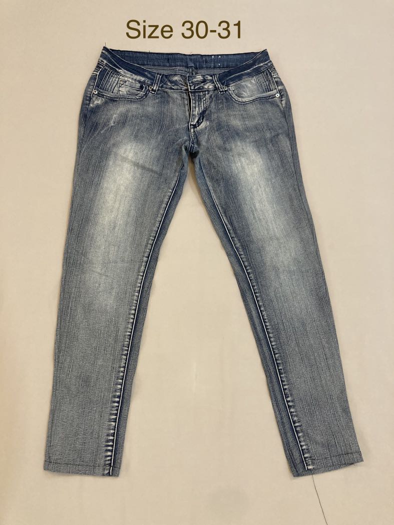 MOSSIMO LOW WAIST JEANS, Women's 