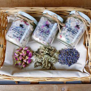 Mugwort Lavender Rose foot soak