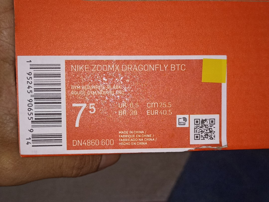 Nike ZoomX Dragonfly BTC, Men's Fashion, Activewear on Carousell