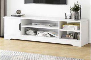 Nordic/ minimalist TV shelf