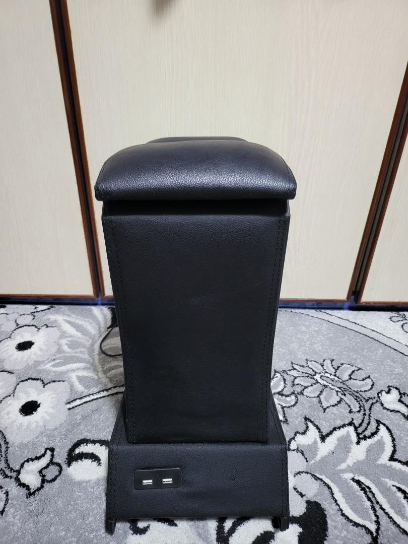 Nv200 Arm rest compartment, Car Accessories, Accessories on Carousell