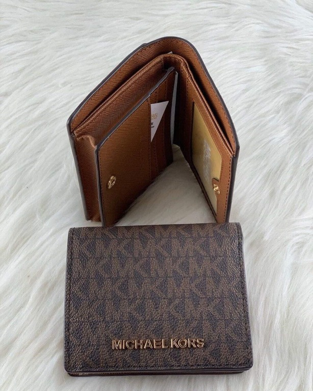 Michael kors jet set travel carryall wallet top