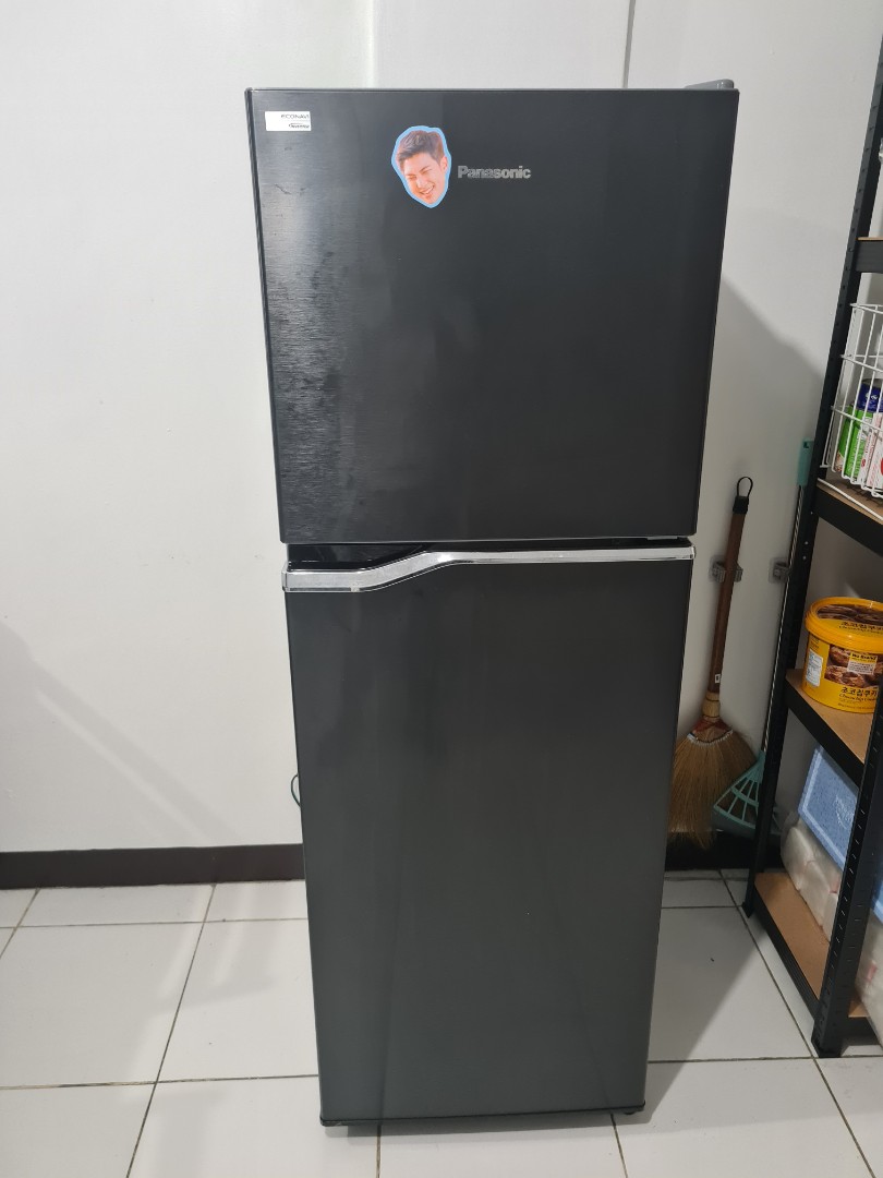 Rush sale! Panasonic Econavi Inverter 2 door refrigerator 8cu ft (nego