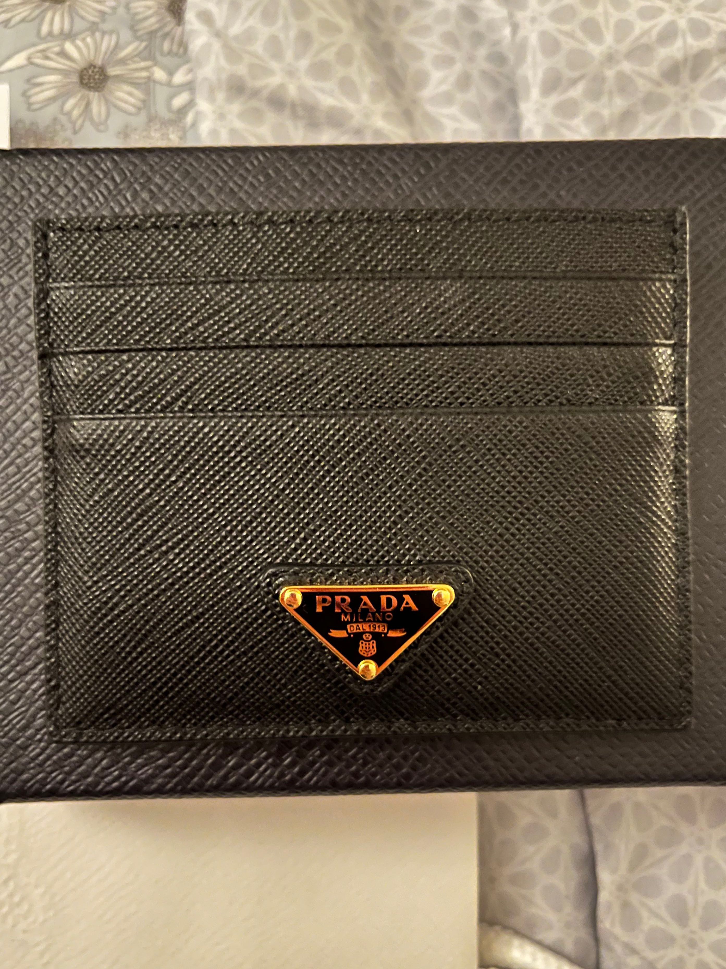 Prada Saffiano Cardholder, Luxury, Bags & Wallets on Carousell