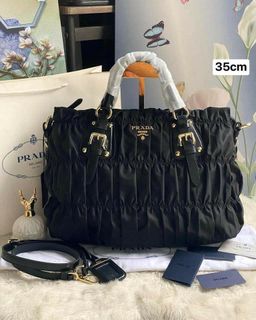 (Category: ) located in . Submitted by janelovebagswatchesshoesph (Listing ID 1172302254, Image 1). Description: .