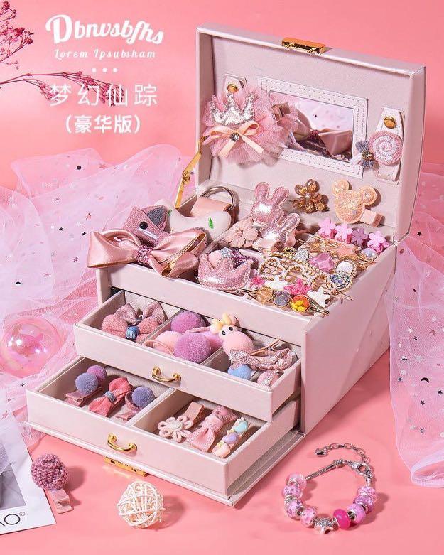 Princess Hair Accessories Kit (Category: Accessory Holder, Box & Organizers) located in Quezon City. Submitted by tanyachoa (Listing ID 1172268715, Image 1). Description: .