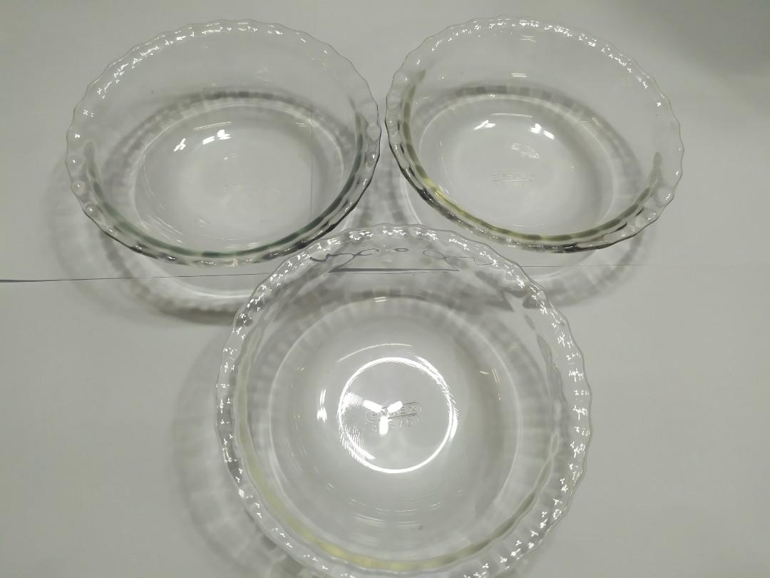 Pyrex crystal bowl (Category: Bakeware) located in Makati City. Submitted by budgetappliance (Listing ID 1172247292, Image 1). Description: Pyrex crystal bowl imported from Japan for inquiries pls text or call 09058994523.