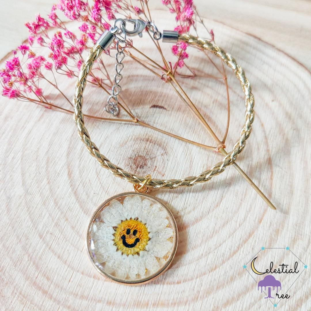 Resin charm online bracelet