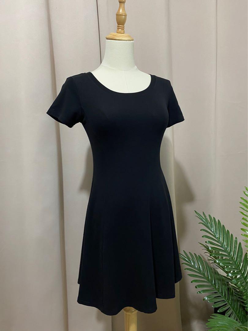 Simple black hot sale sundress