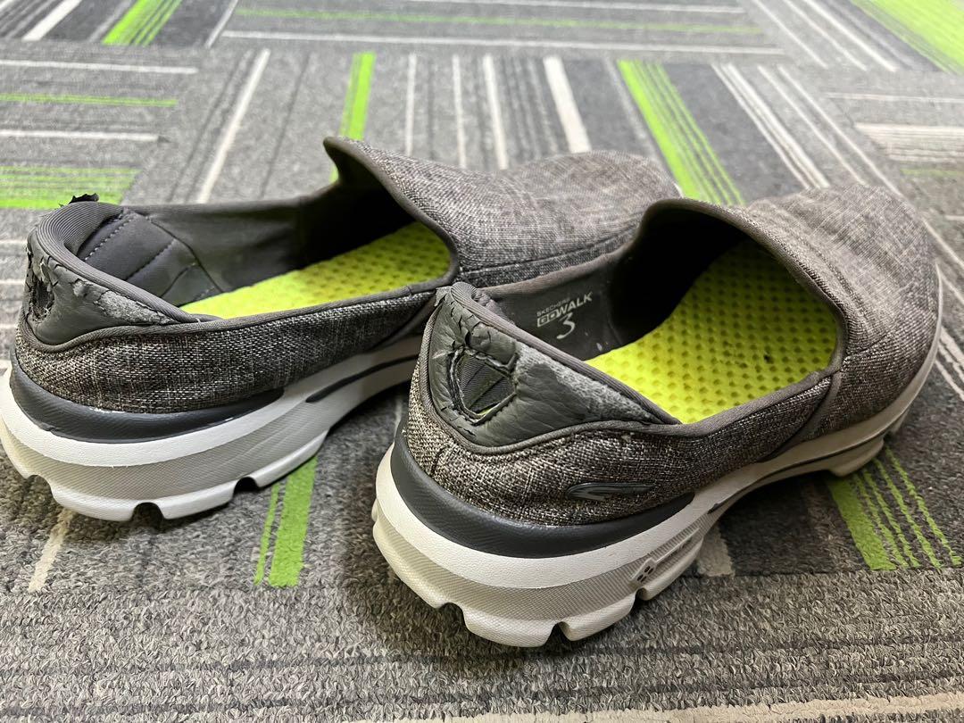 Skechers gowalk 3 store men's walking shoes