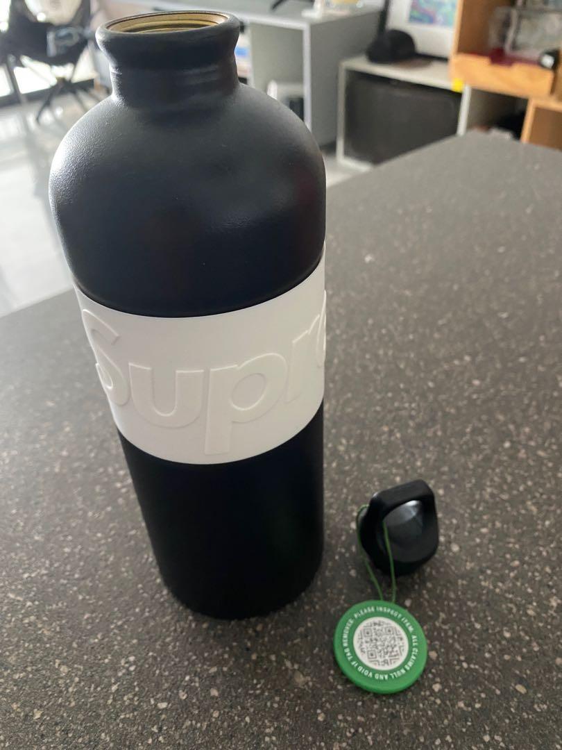 Supreme x SIGG Water Bottle Black 1L, Everything Else on Carousell