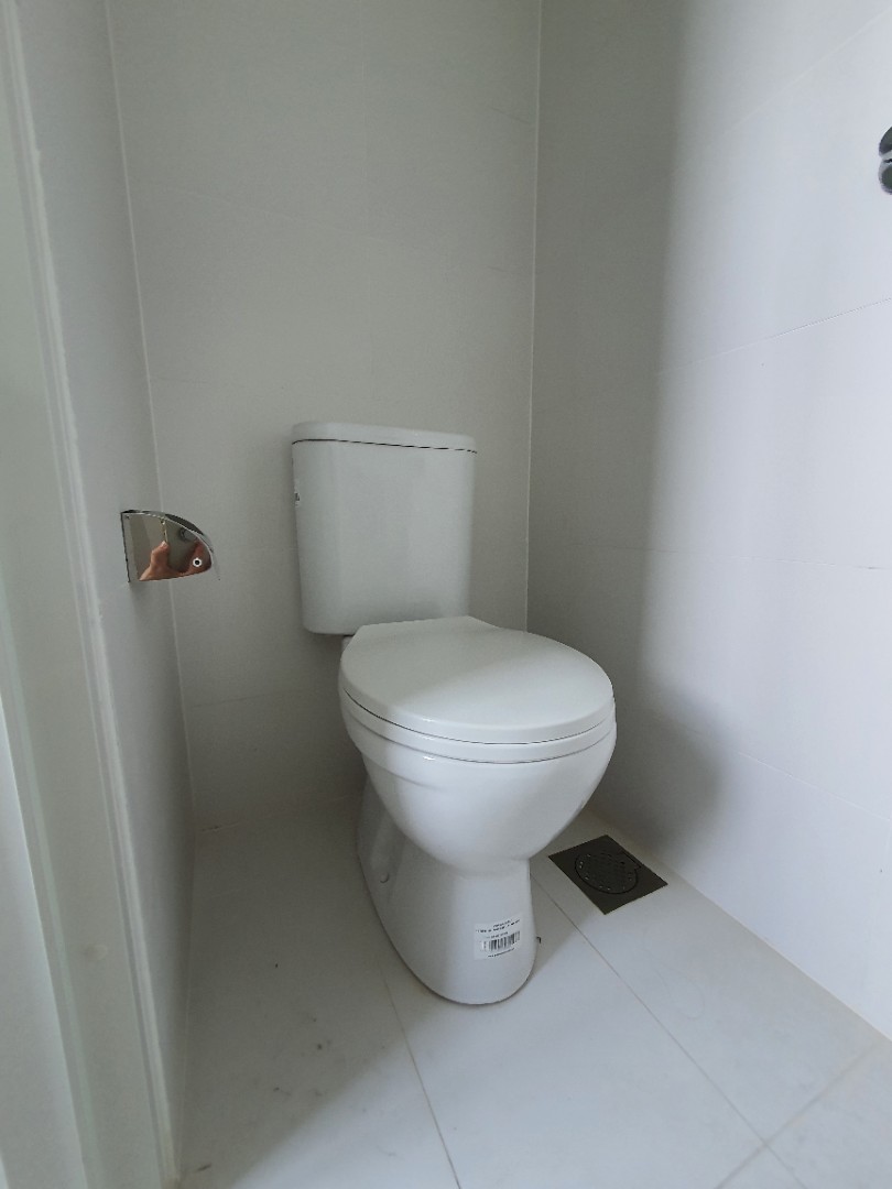 Toilet Bowl for Sale, Furniture & Home Living, Bathroom & Kitchen