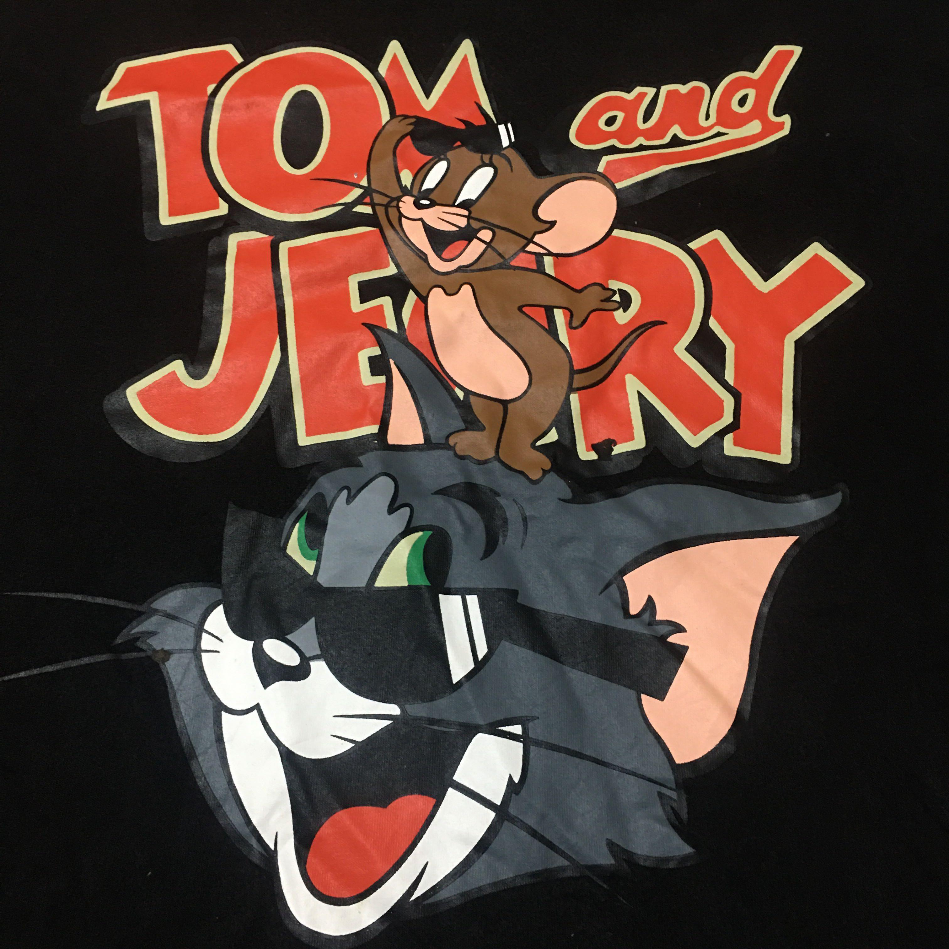Tom and Jerry x Totide black t-shirt unisex, Men's Fashion, Tops & Sets,  Tshirts & Polo Shirts on Carousell