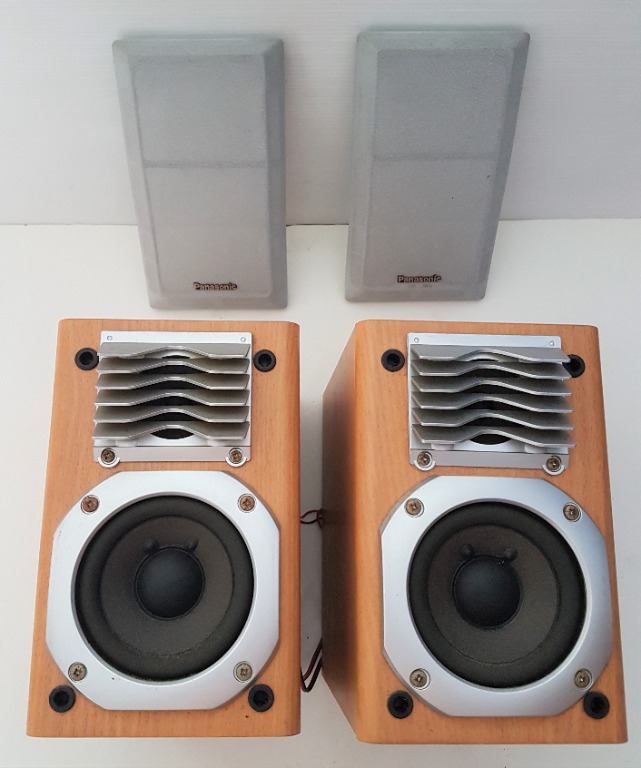 Versatile Panasonic 2 Way Speaker System 30 Watts Japan SB PM06