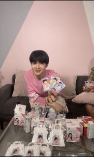 （分類：）位於 。 由 cherrypieeee 提交（商品編號 1172341947，圖片 1）。簡介： 。