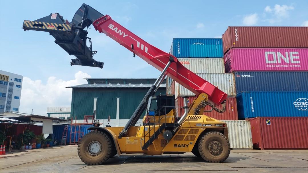xe cẩu container