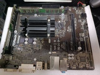 Asrock Q2900M Built-in CPU with 16G DDR3 RAM64190850224771110