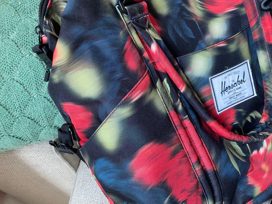 Herschel Diaper Bag with changing diapers bag, Babies & Kids, Bathing