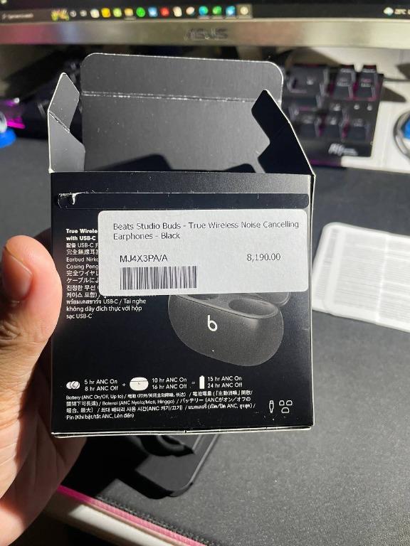 Beats Studio Buds Wireless earphones (Category: Earphones) located in Quezon City. Submitted by ervinlabay03 (Listing ID 1172546314, Image 2). Description: Not negotiable anymore. Not in a hurry to sell :) LEGIT/AUTHENTIC, not clone/premium copy/1:1 RFS: need funds, will probably downgrade. OPEN TO SWAP! (Pref. Apple watch 4 and up. 44mm) Currently away from Manila. i can do meet ups, (gcash or cash, depende na sayo) usap nalang thru PM. Thanks! 