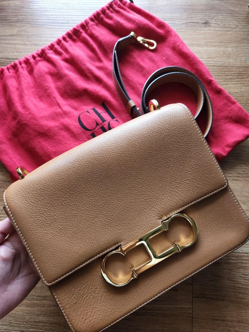 carolina herrera insignia bag, Luxury, Bags & Wallets on Carousell