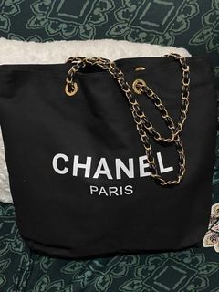 (Category: ) located in . Submitted by solize_closet (Listing ID 1172441975, Image 1). Description: .