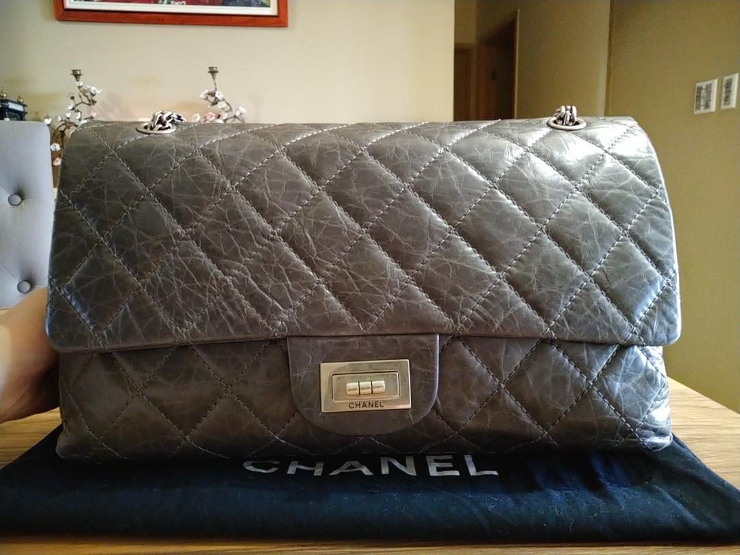 Chanel Reissue 2.55 30cm jumbo