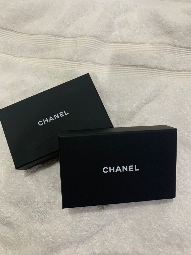 Chanel wallet on sale box