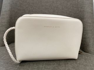 （分類：）位於 。 由 matataxo 提交（商品編號 1172437855，圖片 1）。簡介： 。