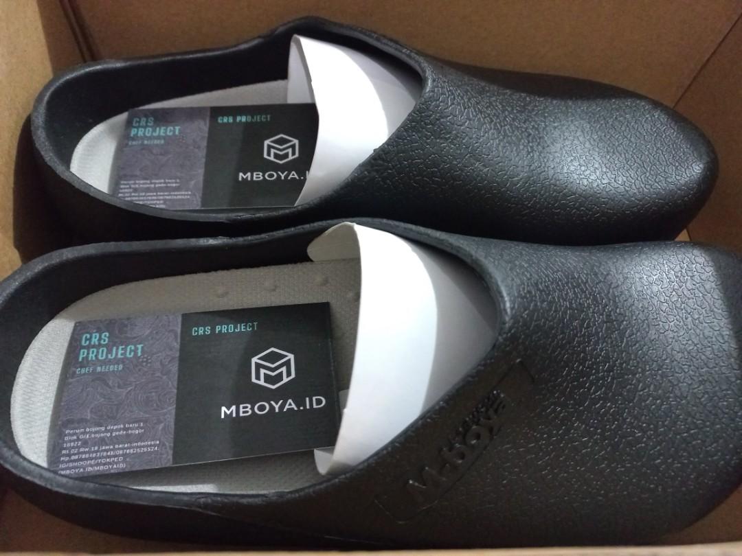 M boya clearance chef shoes