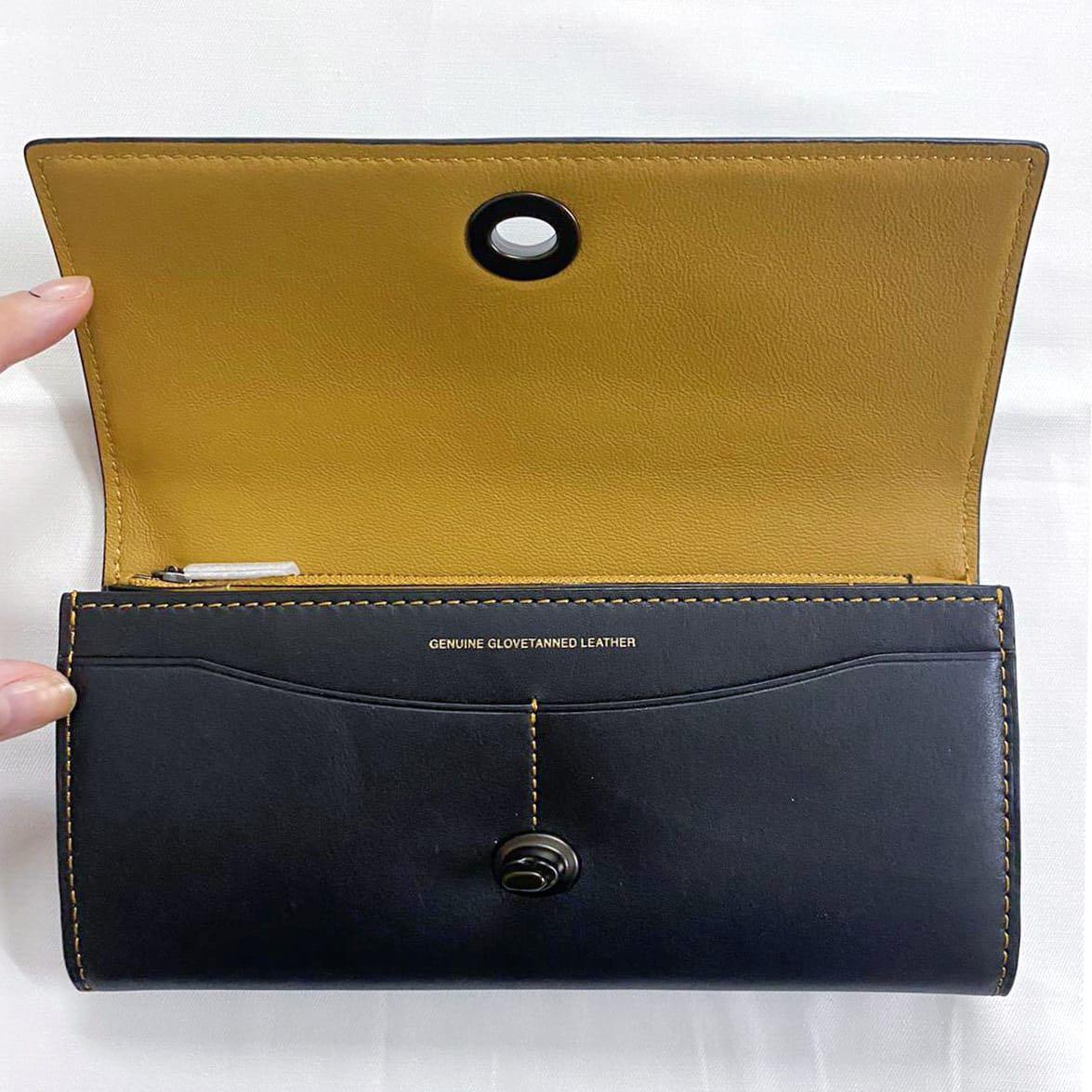Coach glovetanned leather wallet