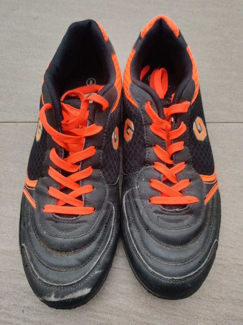 Gatto futsal shoes, Men's Fashion, Footwear, Boots on Carousell