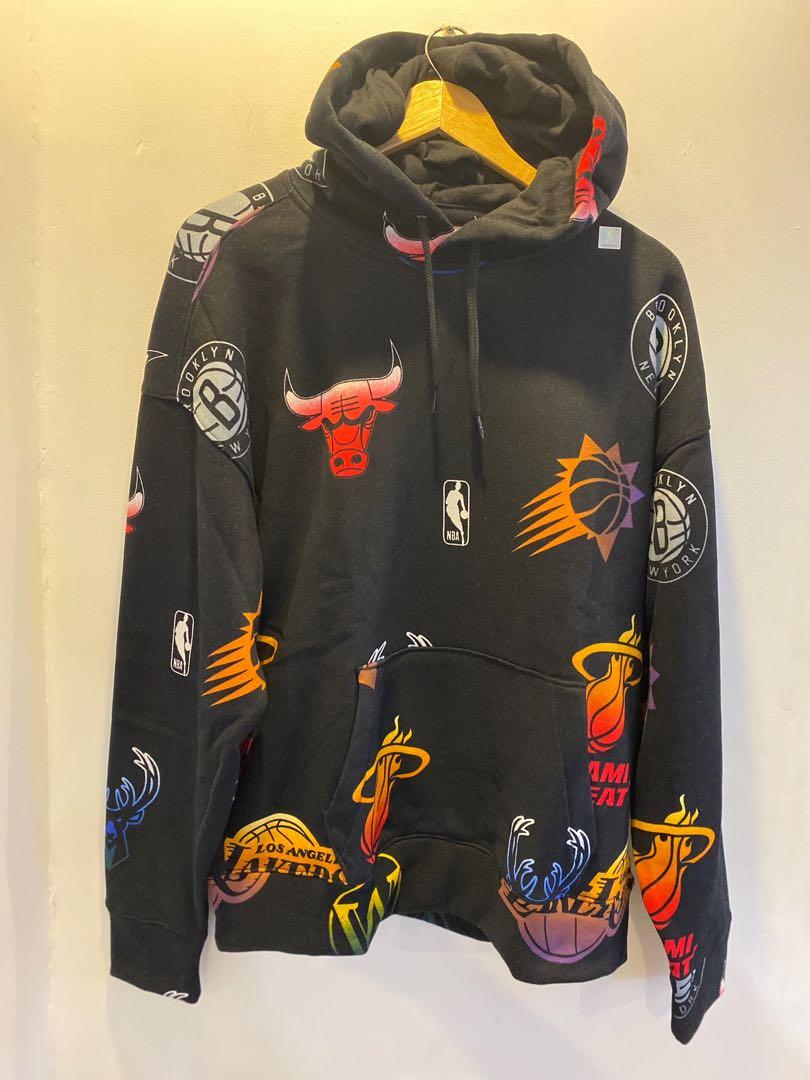 Hollister x supreme hotsell